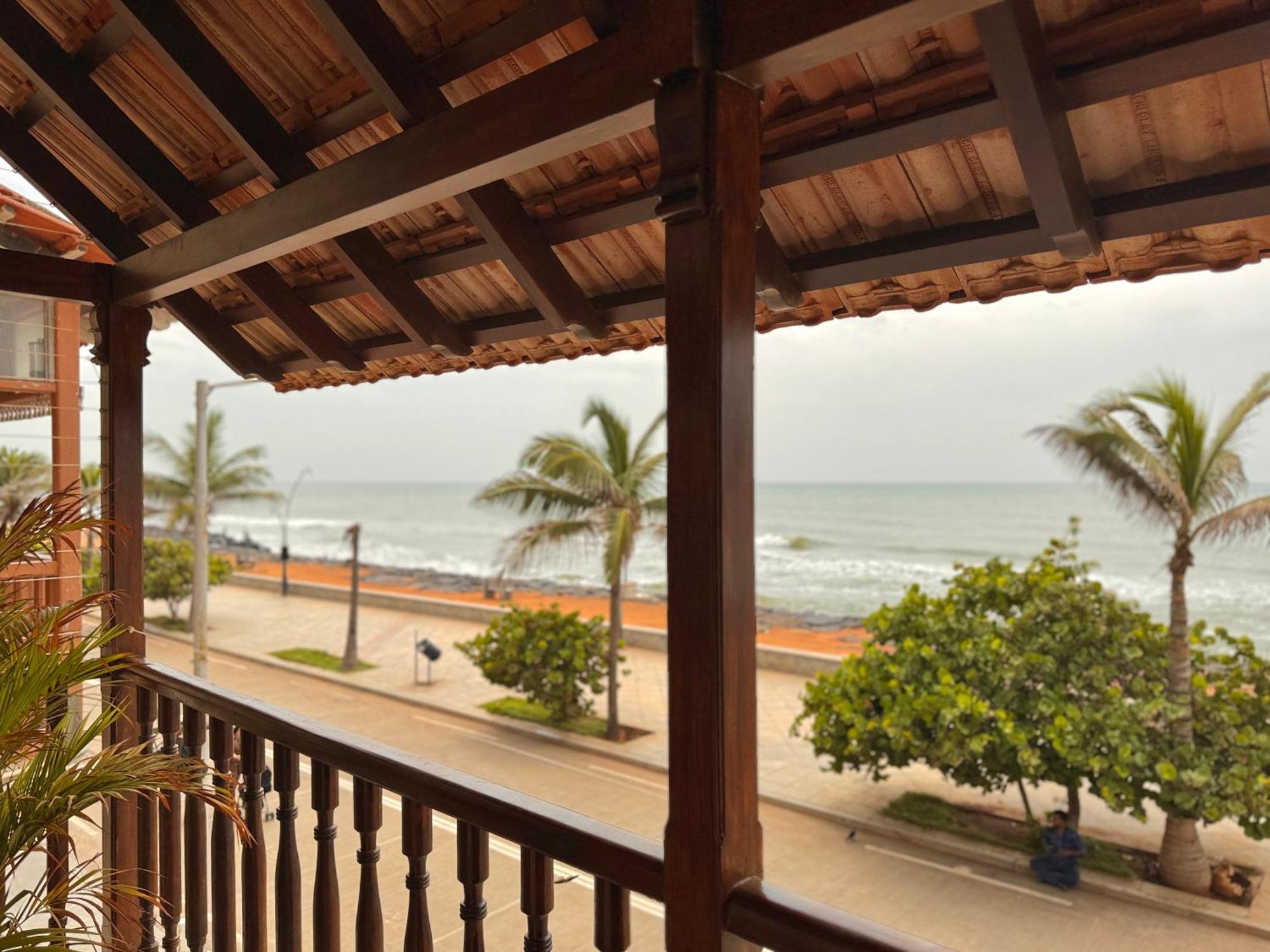 La Plage Seaview Suites Pondicherry Luaran gambar