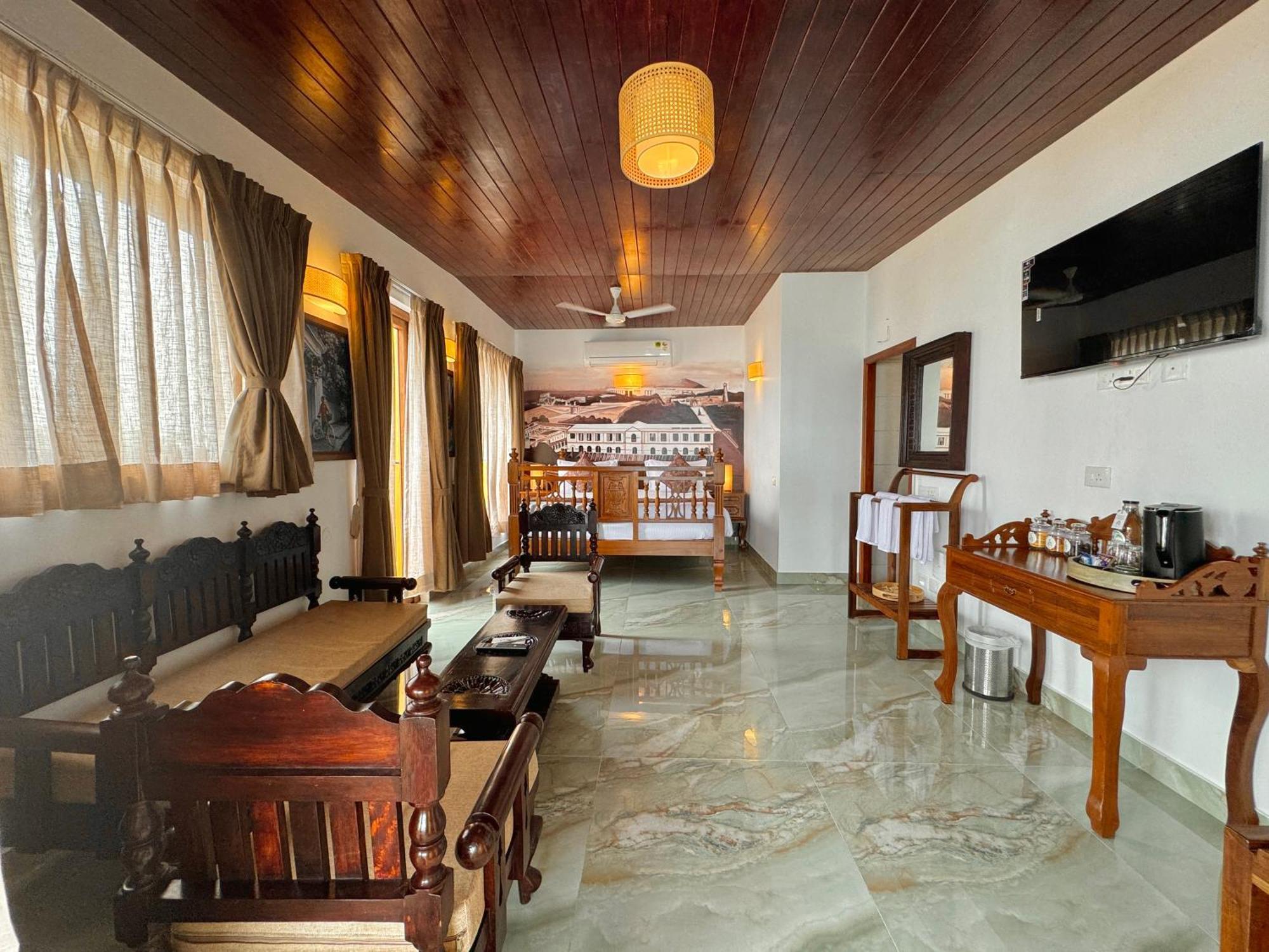 La Plage Seaview Suites Pondicherry Luaran gambar