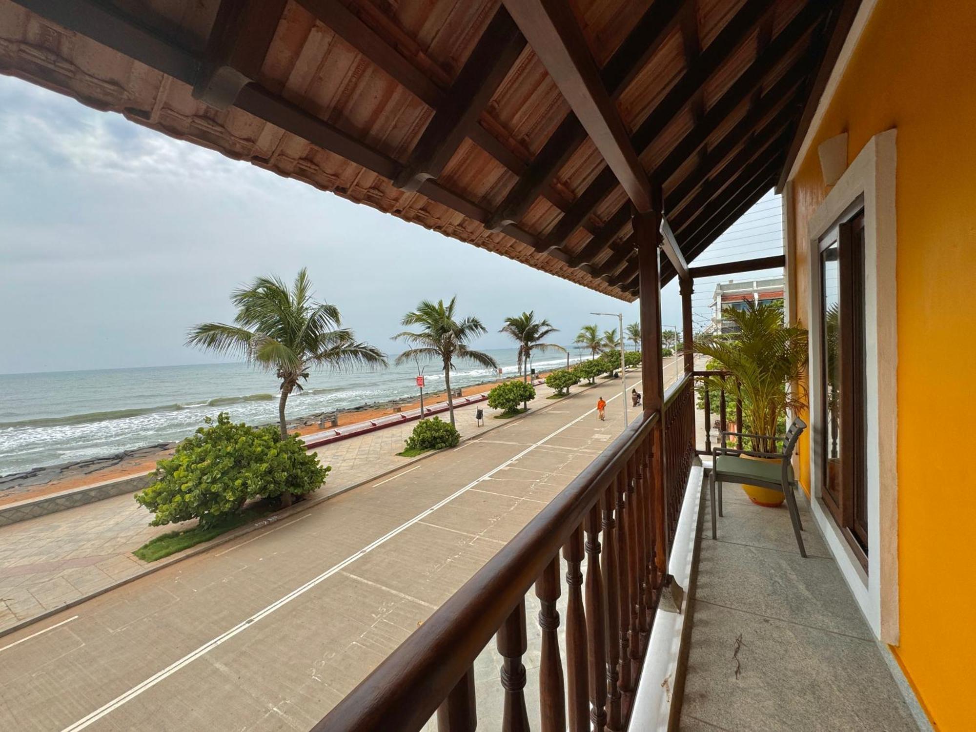 La Plage Seaview Suites Pondicherry Luaran gambar