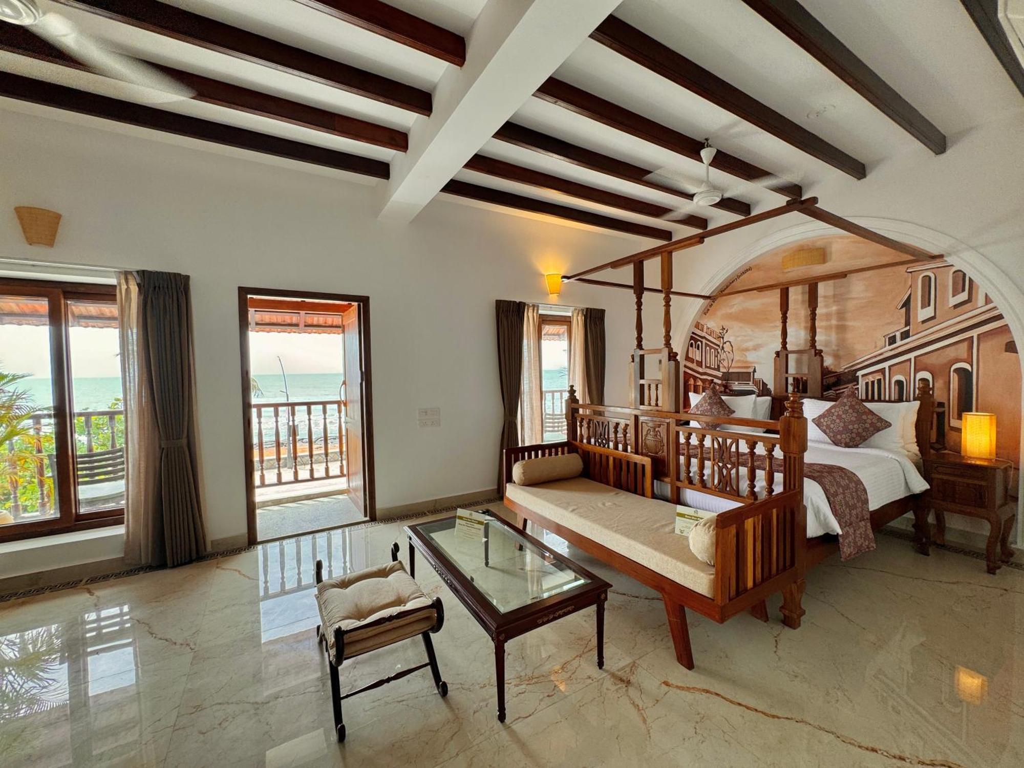 La Plage Seaview Suites Pondicherry Luaran gambar