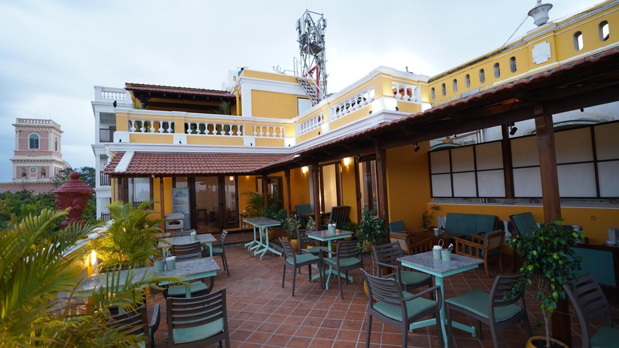 La Plage Seaview Suites Pondicherry Luaran gambar