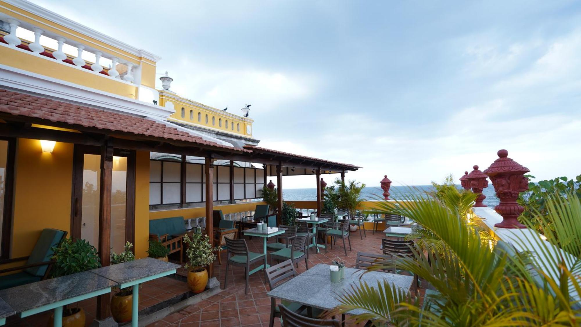 La Plage Seaview Suites Pondicherry Luaran gambar